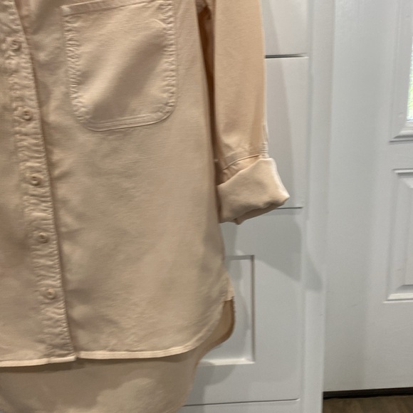 bella dahl XS Hi Lo Button Down Shirt light beige - Picture 5 of 8